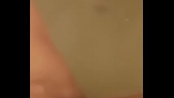 Masturbating in the bath - KiK - beckyd1993